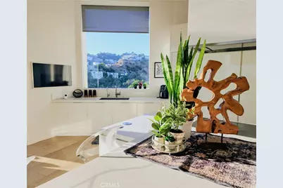 1609 Viewmont Drive, Los Angeles, CA 90069 - Photo 7