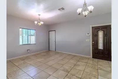 8632 S Fir Avenue, Los Angeles, CA 90002 - Photo 3