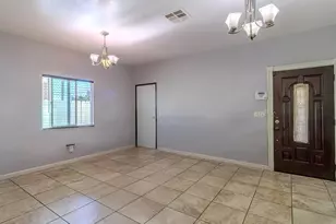 8632 S Fir Ave, Los Angeles, CA 90002 - Photo 3