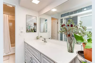 400 N Acacia Avenue #B10, Fullerton, CA 92831 - Photo 9