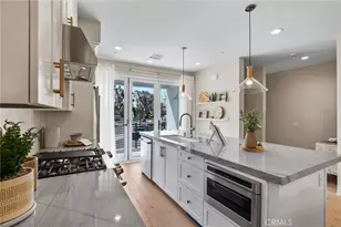 19071 Main St, Huntington Beach, CA 92648 - Photo 11