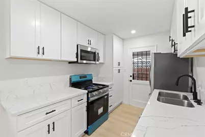 5847 Meadowbrook Lane, Riverside, CA 92504 - Photo 11