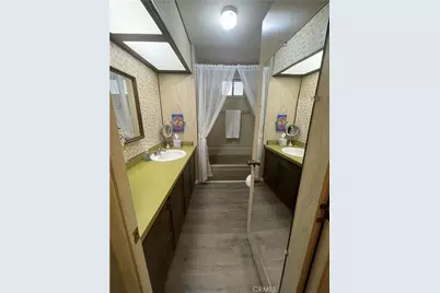 13 Palm Via, Anaheim, CA 92801 - Photo 3