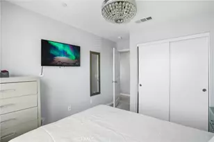 825 Sweetbay Ln, Los Angeles, CA 90059 - Photo 19