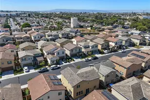 825 Sweetbay Ln, Los Angeles, CA 90059 - Photo 41