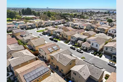 825 Sweetbay Lane, Los Angeles, CA 90059 - Photo 39