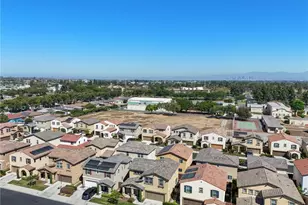 825 Sweetbay Ln, Los Angeles, CA 90059 - Photo 37