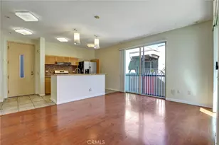 302 E 19th St, Long Beach, CA 90806 - Photo 1