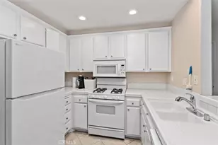 10393 E Briar Oaks Dr, Stanton, CA 90680 - Photo 11