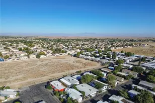 3753 E Ave L, Lancaster, CA 93535 - Photo 39