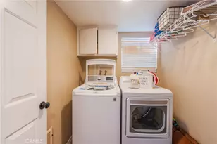 27381 Echo Canyon Ct, Corona, CA 92883 - Photo 23