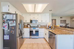 27381 Echo Canyon Ct, Corona, CA 92883 - Photo 11