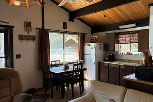 343 Holmes Ln, Sugarloaf, CA 92386 - Photo 11