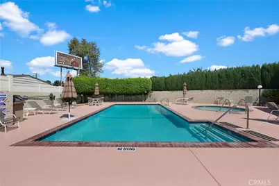 11730 Whittier Boulevard #27, Whittier, CA 90601 - Photo 37