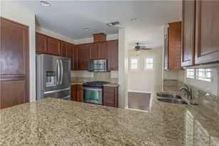 31939 Calle Elenita, Temecula, CA 92591 - Photo 7