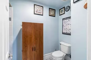 1084 Cabrillo Park # B, Santa Ana, CA 92701 - Photo 17