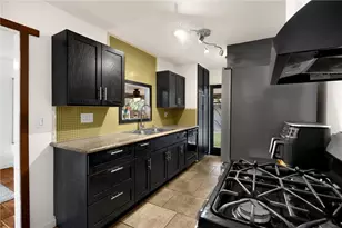 6957 Lindley Ave, Reseda, CA 91335 - Photo 9