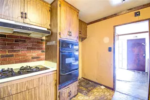 585 N Wendy Dr, Newbury Park, CA 91320 - Photo 13