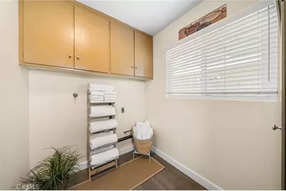1024 E Tularosa, Orange, CA 92866 - Photo 35