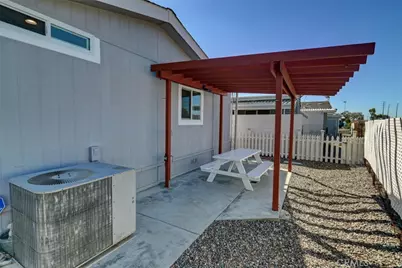 10681 Oak Street #29, Los Alamitos, CA 90720 - Photo 23