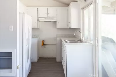 21108 79th, California City, CA 93505 - Photo 9