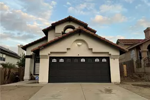 33150 Shoreline Dr, Lake Elsinore, CA 92530 - Photo 1