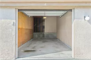 16581 Grunion Ln, Huntington Beach, CA 92649 - Photo 35