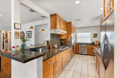 3253 Marwick Ave, Long Beach, CA 90808 - Photo 11