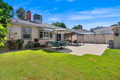 3253 Marwick Ave, Long Beach, CA 90808 - Photo 31