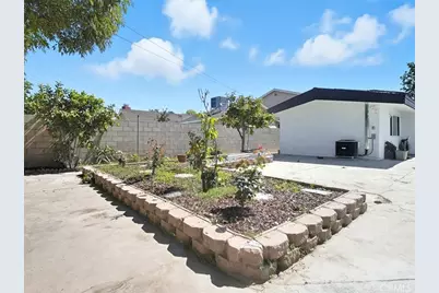 1407 W Colonial, Anaheim, CA 92802 - Photo 31