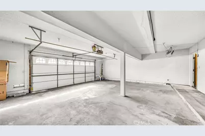 824 W 6th Street, San Pedro, CA 90731 - Photo 25