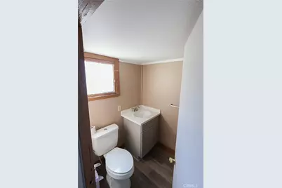 2190 9th St, Riverside, CA 92507 - Photo 7