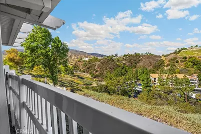 1544 Elegante Court, Corona, CA 92882 - Photo 3