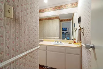 370 S Elm #2, Beverly Hills, CA 90212 - Photo 19