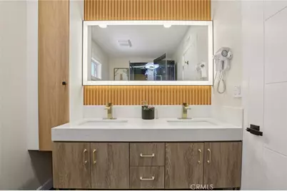 1533 W San Lorenzo Ave, Santa Ana, CA 92704 - Photo 25