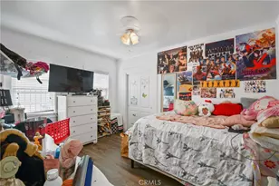 11701 Denver Ave, Los Angeles, CA 90044 - Photo 19