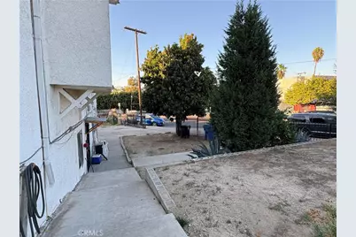 2683 E Marengo Street, East Los Angeles, CA 90033 - Photo 9