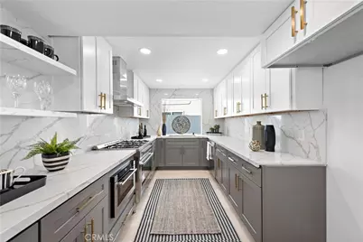 2137 Miramar, Newport Beach, CA 92661 - Photo 17