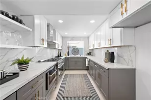 2137 Miramar, Newport Beach, CA 92661 - Photo 17