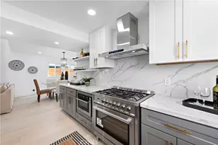 2137 Miramar, Newport Beach, CA 92661 - Photo 21