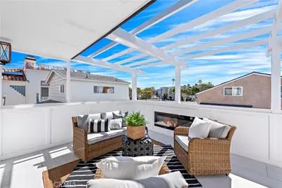 2137 Miramar, Newport Beach, CA 92661 - Photo 43