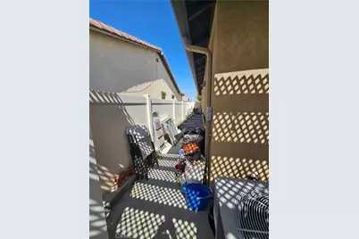 6614 Lasseron Drive, Palmdale, CA 93552 - Photo 33