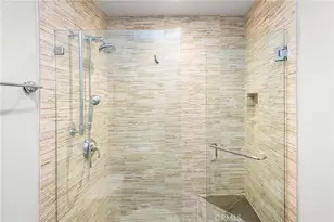 6004 Bixby Village Dr, Long Beach, CA 90803 - Photo 13