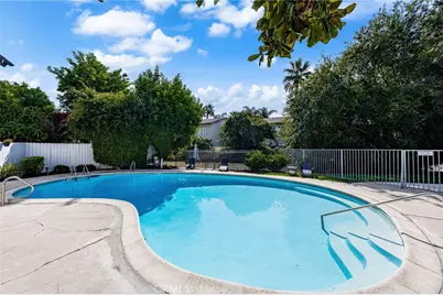 111 N Stanford Avenue, Fullerton, CA 92831 - Photo 17