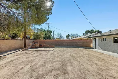44532 Andale, Lancaster, CA 93535 - Photo 17