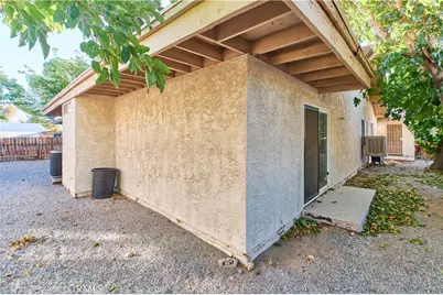 12875 Spring Valley Parkway, Victorville, CA 92395 - Photo 33