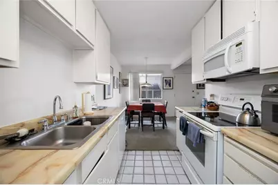 2150 Ohio #E, Signal Hill, CA 90755 - Photo 7