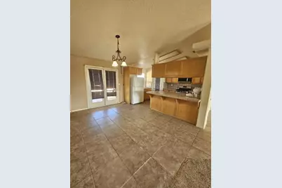 21114 Wigwam Street, Apple Valley, CA 92307 - Photo 5