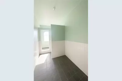 208 W Anaheim, Long Beach, CA 90813 - Photo 15