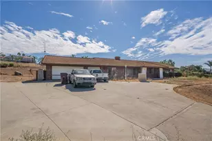 16220 Stone Ridge, Riverside, CA 92504 - Photo 7